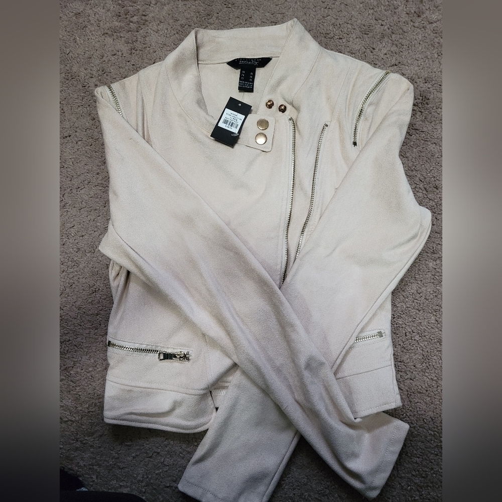NWT Tan Jacket - Picture 2 of 4